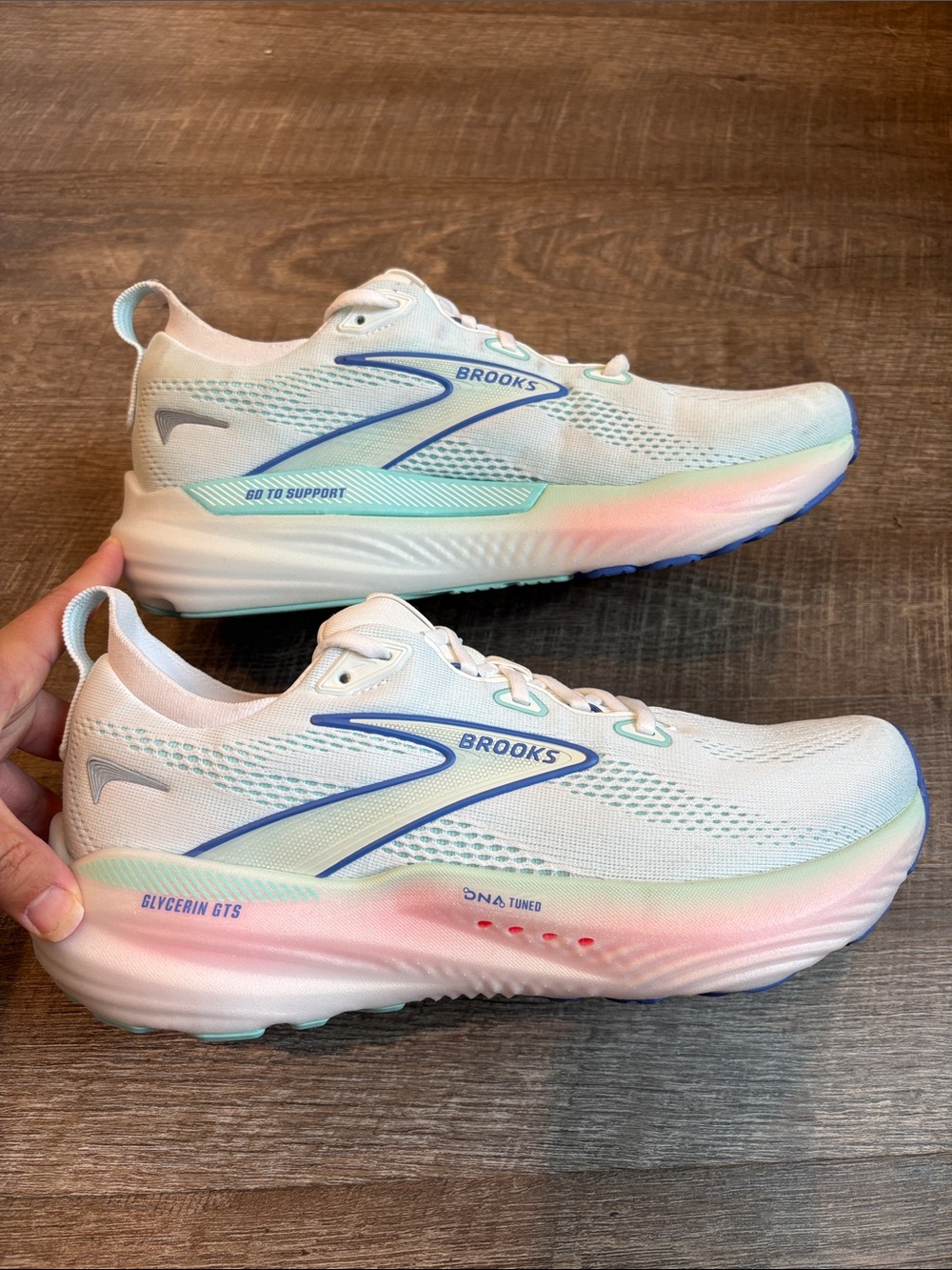Brooks Women's Glycerin GTS 22 Women’s 10.5 White/Limpet Shell/Amparo Blue - Picture 5 of 10